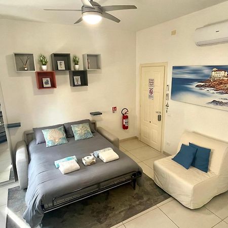 La Venezia'S Studio Flat Ливорно Екстериор снимка
