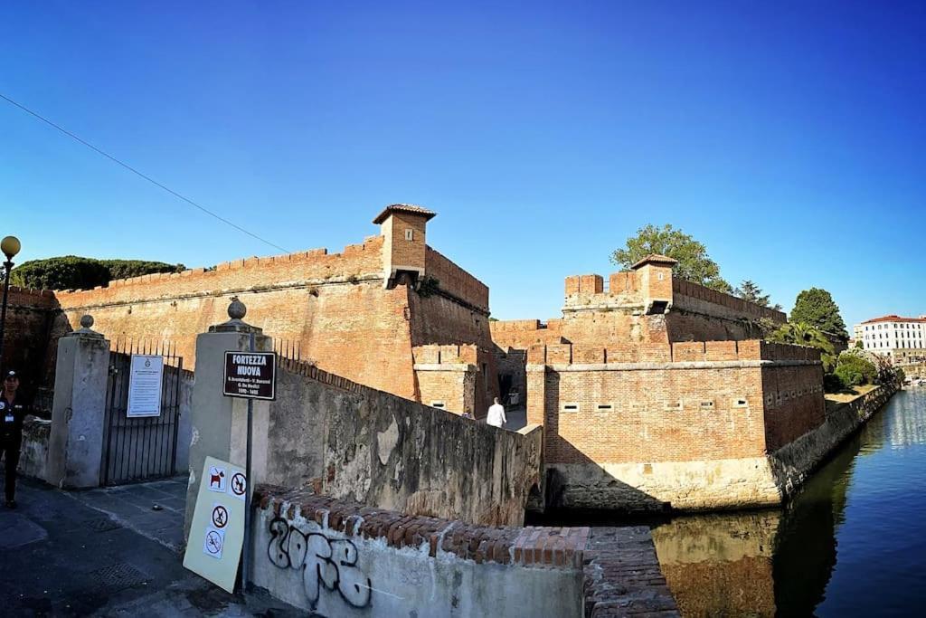 La Venezia'S Studio Flat Ливорно Екстериор снимка